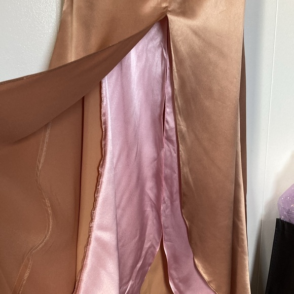 Sherri Hill gown Size 8 NWOT - Picture 13 of 17